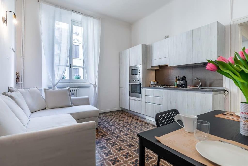 Appartamento Bilocale Zara - Stazione Centrale - Isola Design District Milano Ngoại thất bức ảnh