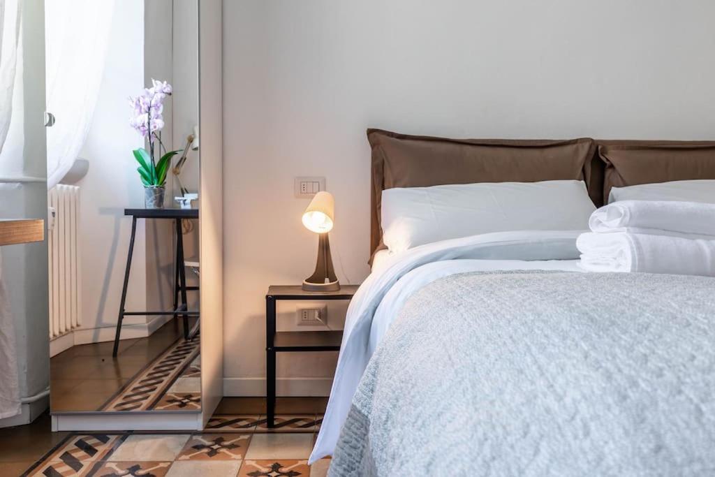 Appartamento Bilocale Zara - Stazione Centrale - Isola Design District Milano Ngoại thất bức ảnh